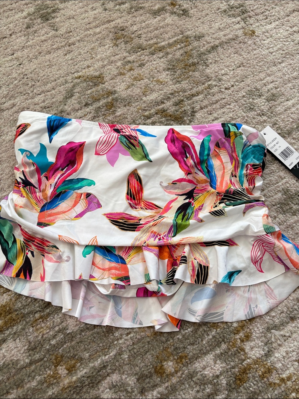 La Blanca White Floral Ruffled Swim Skirt